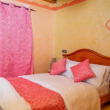 Hotel Dar Tiwira à Aït Baha Extérieur photo