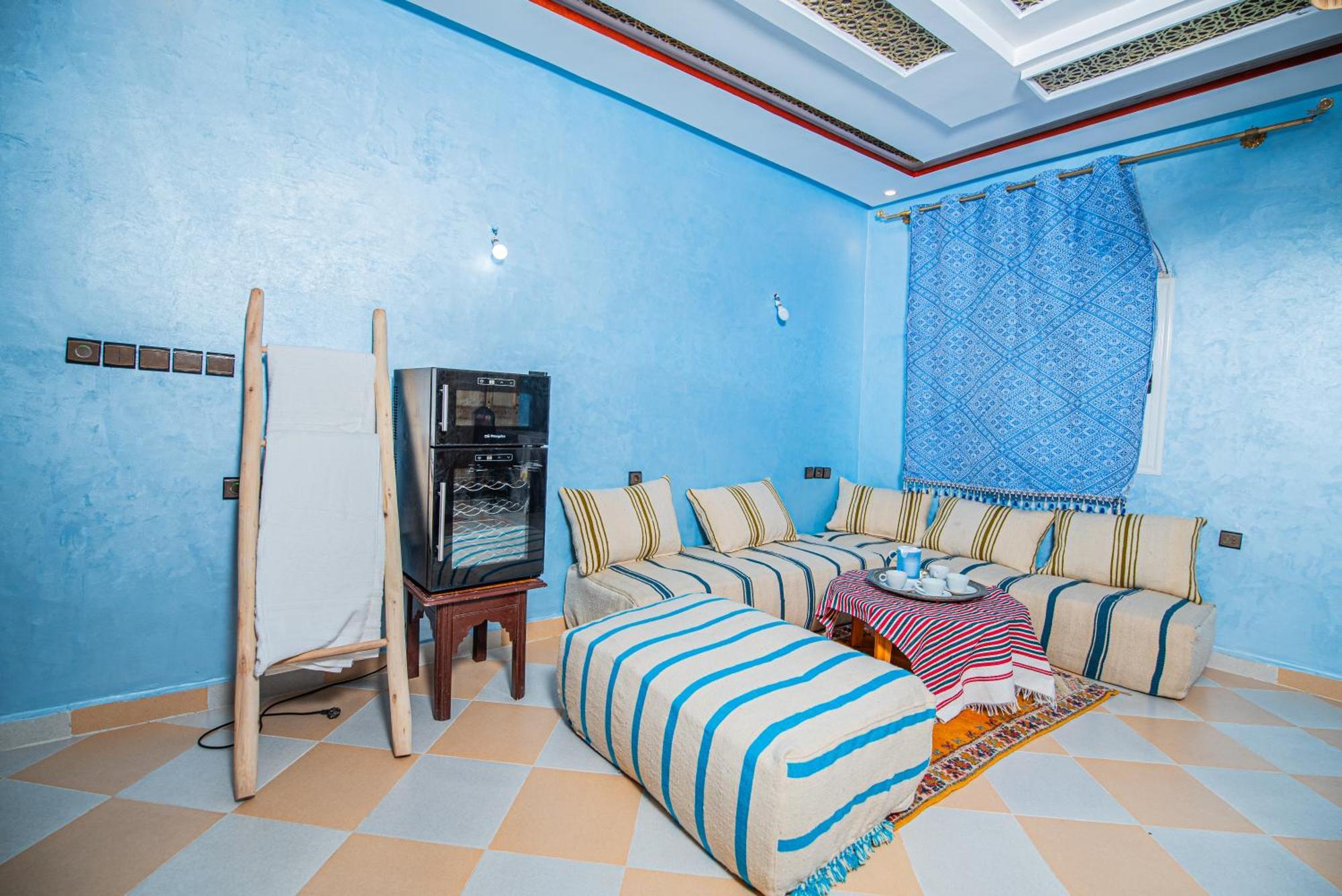 Hotel Dar Tiwira à Aït Baha Extérieur photo