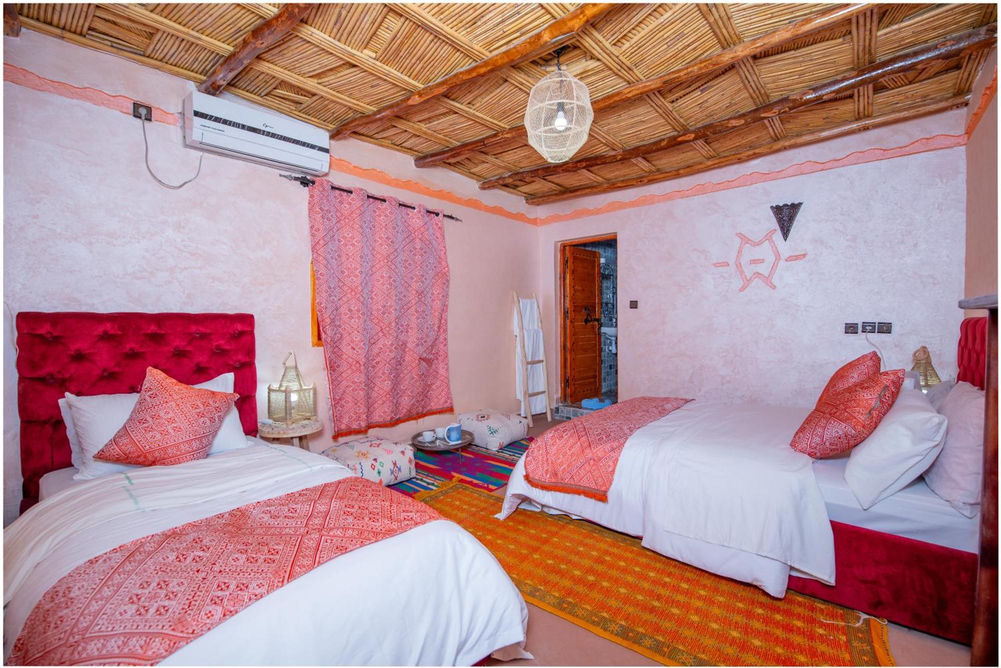 Hotel Dar Tiwira à Aït Baha Extérieur photo