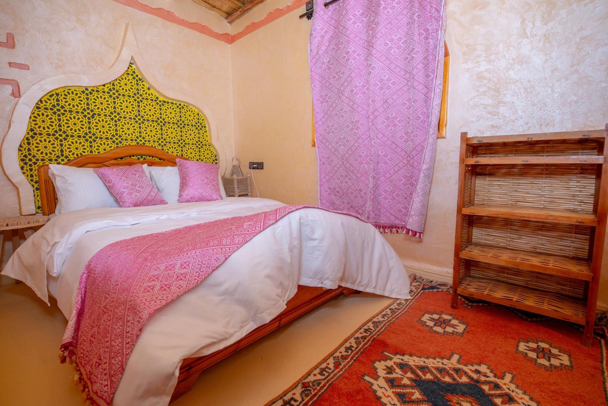 Hotel Dar Tiwira à Aït Baha Extérieur photo
