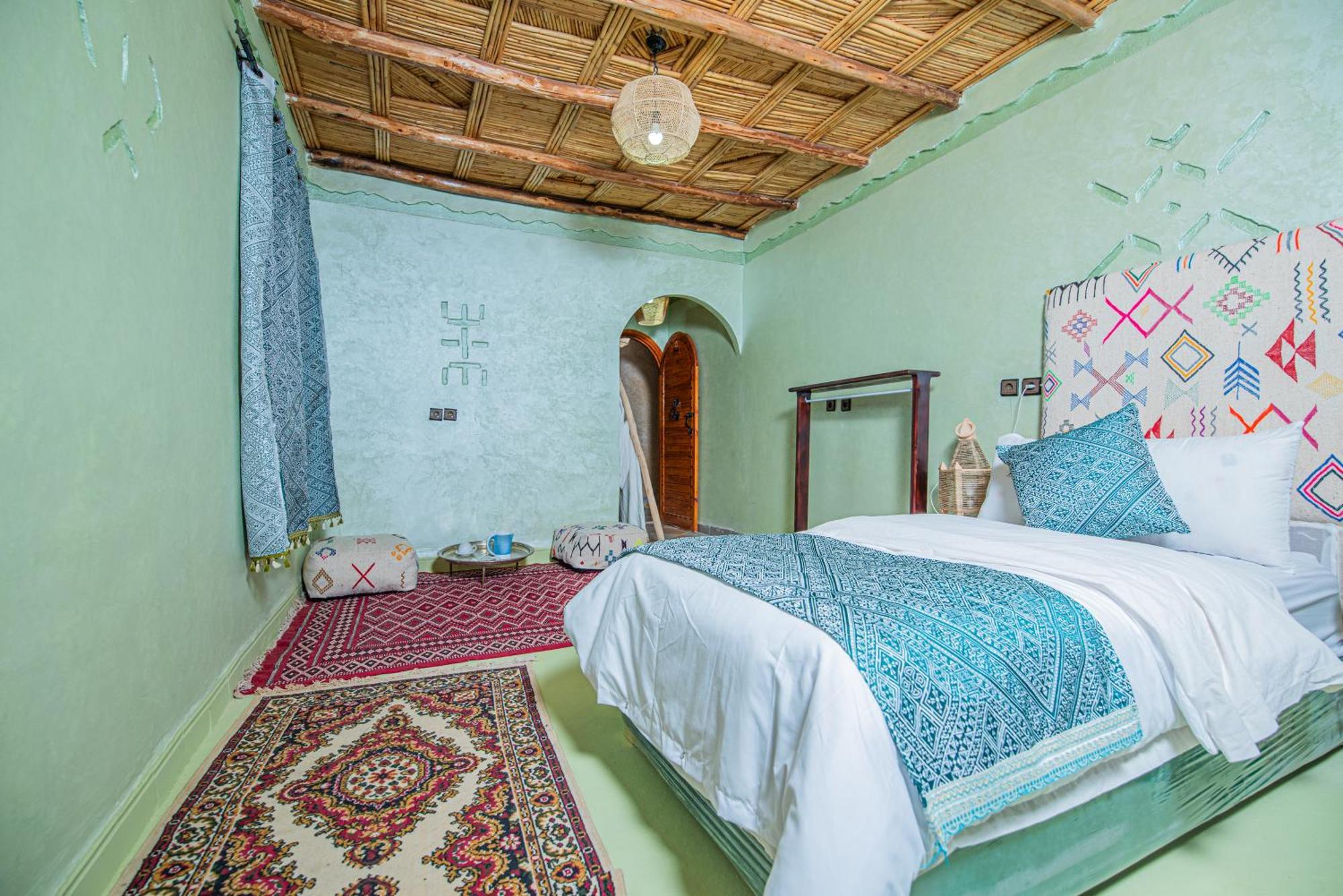 Hotel Dar Tiwira à Aït Baha Extérieur photo